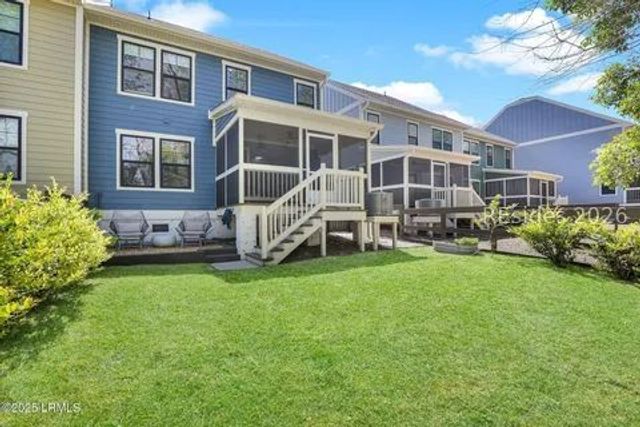 17 Old Stoney Ln, Hilton Head Island, SC 29926