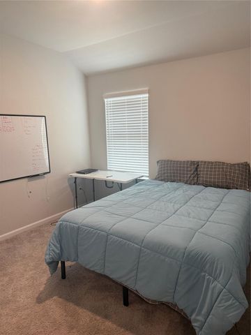 811 Brookside Drive, Dayton, TX 77535