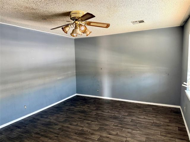 19910 Gordon Cooper Drive, Tecumseh, OK 74873