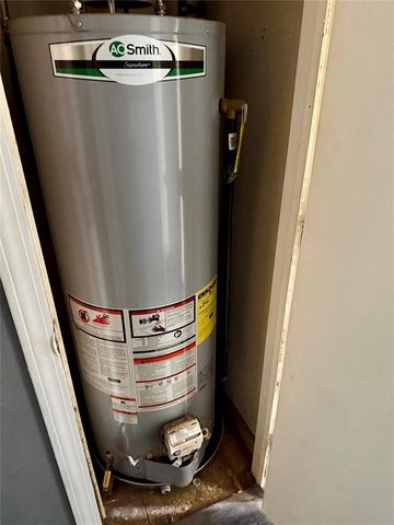 19910 Gordon Cooper Drive, Tecumseh, OK 74873