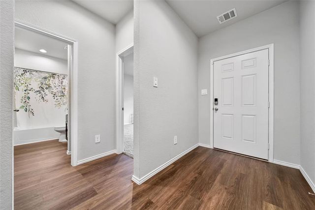 2818 Roman Forest Boulevard, New Caney, TX 77357