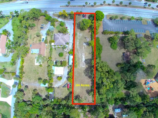 1099 N HAVERHILL Road, Haverhill, FL 33417