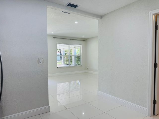 4640 NE 5th Avenue Avenue, Oakland Park, FL 33334