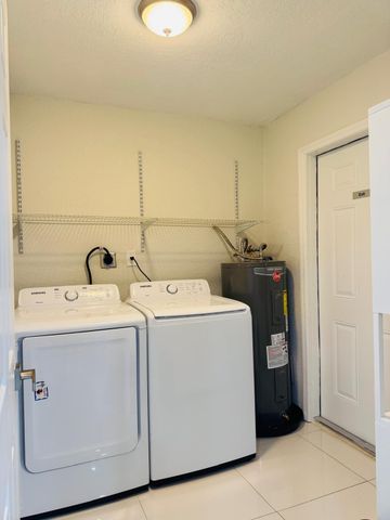 4640 NE 5th Avenue Avenue, Oakland Park, FL 33334