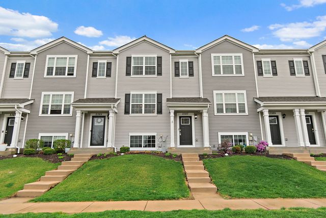 2387 Alison Avenue, Pingree Grove, IL 60140