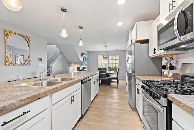 2387 Alison Avenue, Pingree Grove, IL 60140