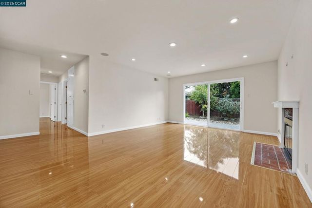 1164 Aspen Dr, Concord, CA 94520