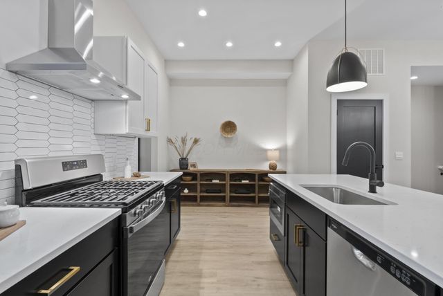 1095 Franklin Avenue, Columbus, OH 43205