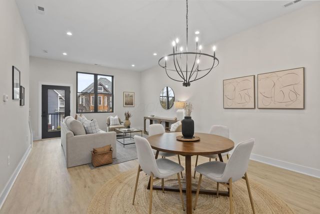 1095 Franklin Avenue, Columbus, OH 43205