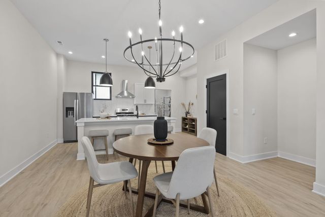 1095 Franklin Avenue, Columbus, OH 43205