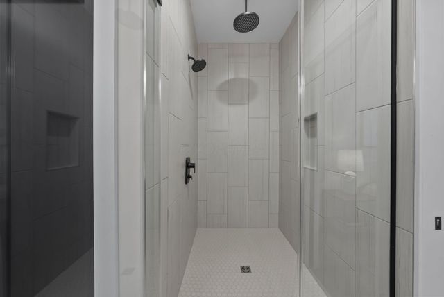 1095 Franklin Avenue, Columbus, OH 43205