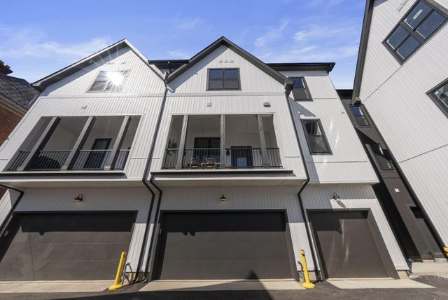 1095 Franklin Avenue, Columbus, OH 43205