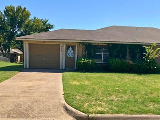 104 Ramada Avenue 106, Joshua, TX 76058