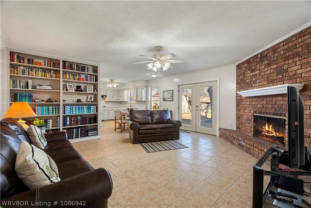 8205 Clover Drive, Fort Smith, AR 72908