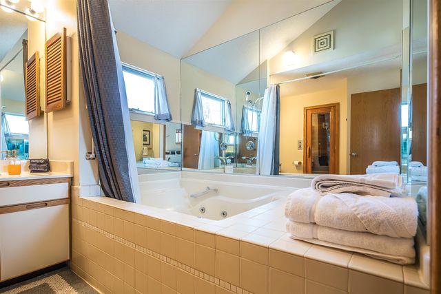 459 Woods Lane D7, Killington, VT 05157