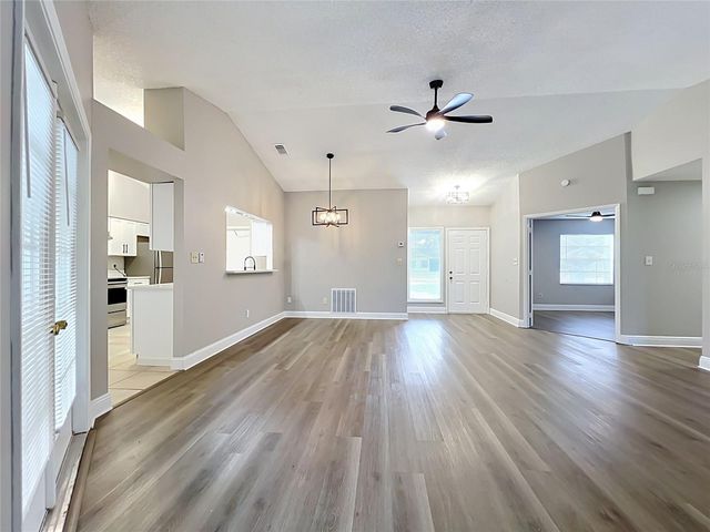 502 HAGER DR, Ocoee, FL 34761