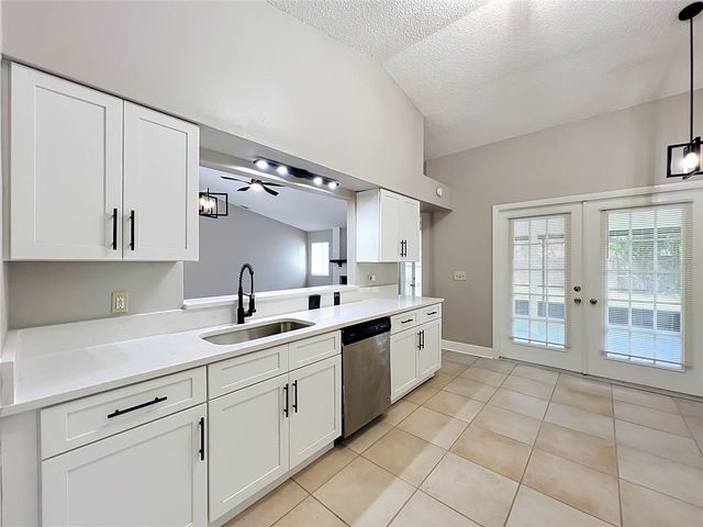 502 HAGER DR, Ocoee, FL 34761