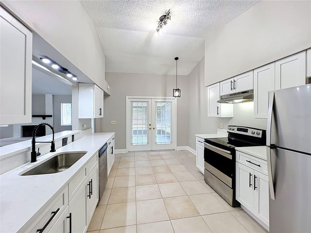 502 HAGER DR, Ocoee, FL 34761