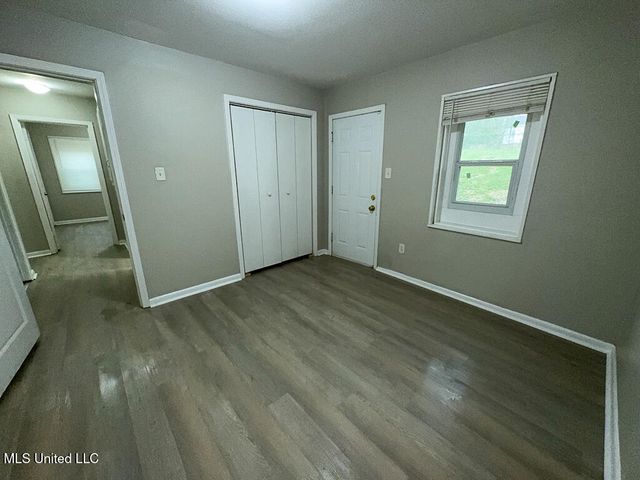 351 Lawrence Road, Jackson, MS 39206