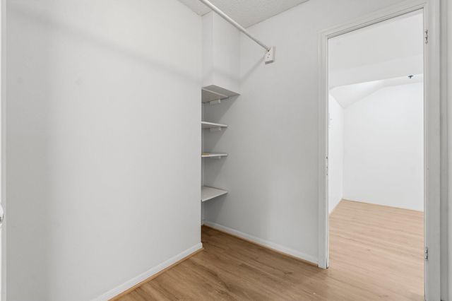 6 Fairmeade Bend Drive, The Woodlands, TX 77381