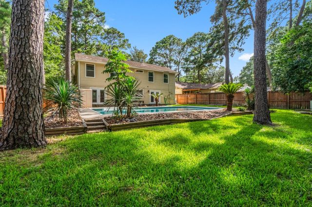 6 Fairmeade Bend Drive, The Woodlands, TX 77381