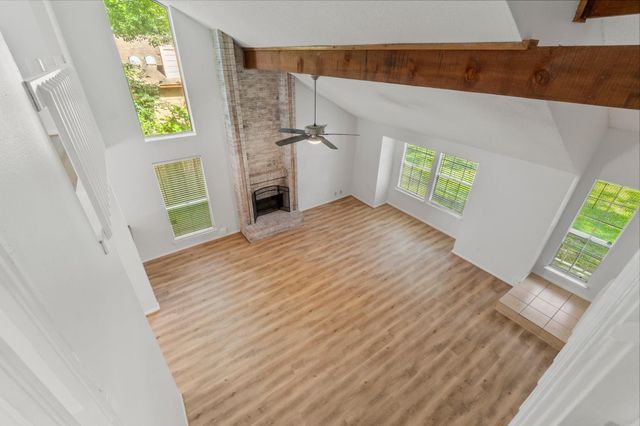 6 Fairmeade Bend Drive, The Woodlands, TX 77381