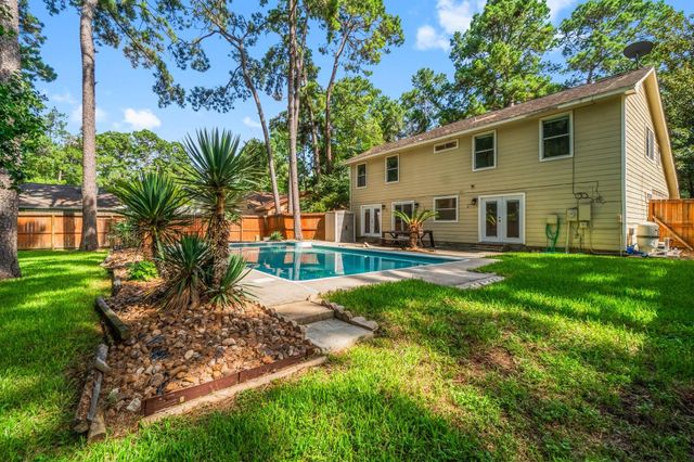 6 Fairmeade Bend Drive, The Woodlands, TX 77381