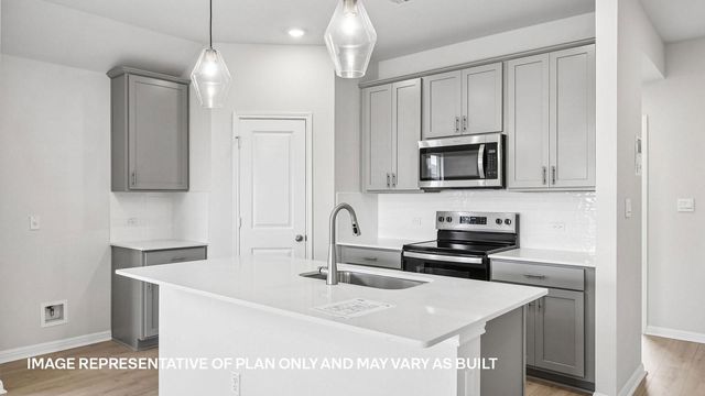 233 Cascade Falls LN, Marble Falls, TX 78654