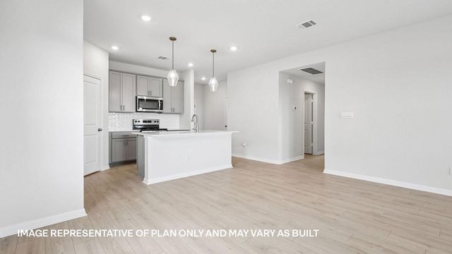 233 Cascade Falls LN, Marble Falls, TX 78654