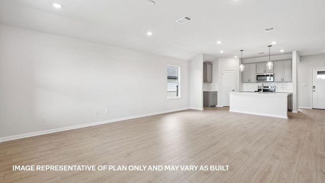233 Cascade Falls LN, Marble Falls, TX 78654