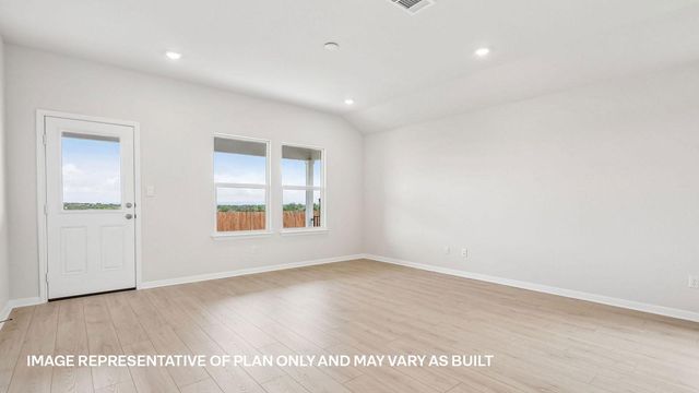 233 Cascade Falls LN, Marble Falls, TX 78654