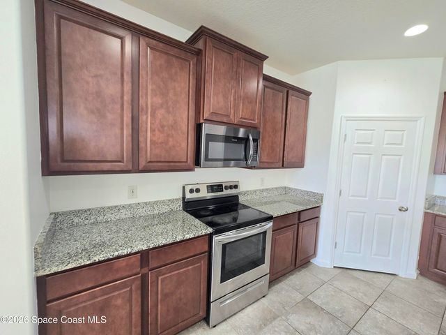 1723 Musgrass Circle, West Melbourne, FL 32904