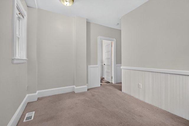 29-31 Victoria St, Somerville, MA 02144