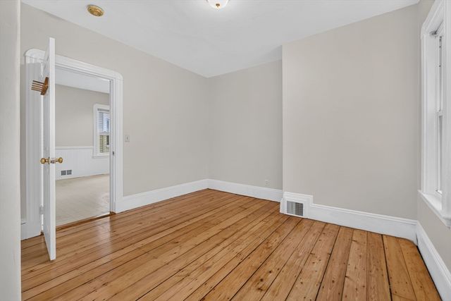 29-31 Victoria St, Somerville, MA 02144