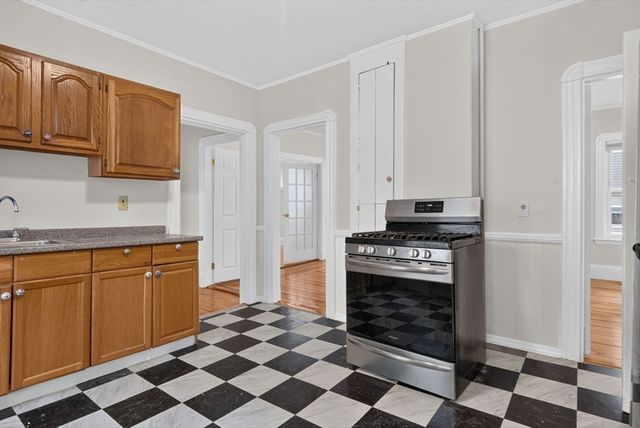 29-31 Victoria St, Somerville, MA 02144
