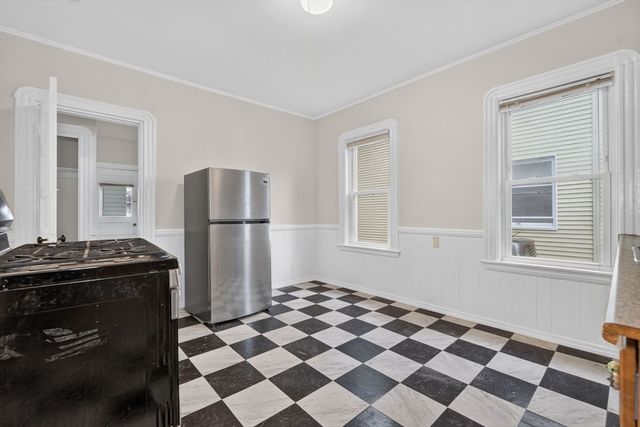 29-31 Victoria St, Somerville, MA 02144