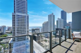 68 SE 6th Street 2005, Miami, FL 33131