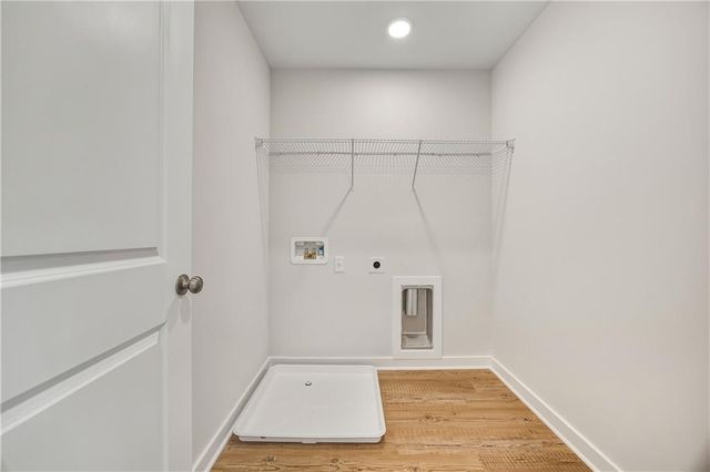 786 Ruddy Drive, Grayson, GA 30017