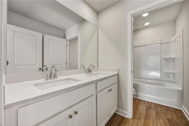 786 Ruddy Drive, Grayson, GA 30017