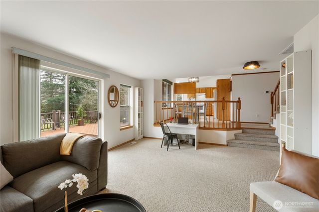 28120 236th Avenue SE, Maple Valley, WA 98038