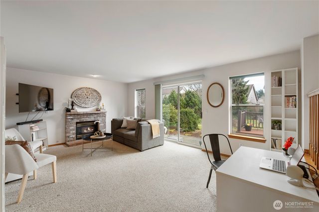 28120 236th Avenue SE, Maple Valley, WA 98038