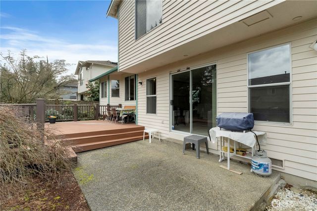 28120 236th Avenue SE, Maple Valley, WA 98038