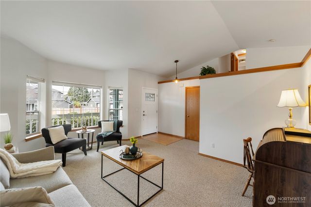 28120 236th Avenue SE, Maple Valley, WA 98038