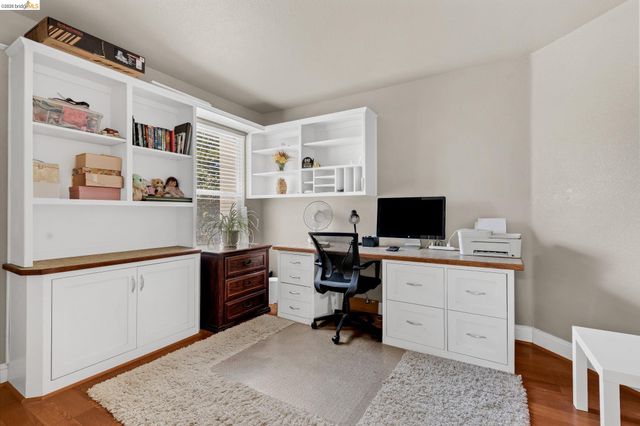 1281 Sea Vista Dr, Brentwood, CA 94513