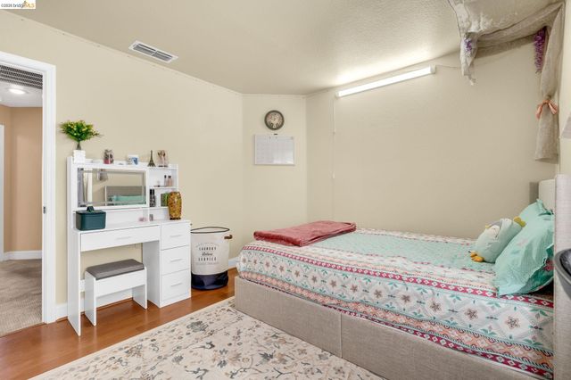 1281 Sea Vista Dr, Brentwood, CA 94513