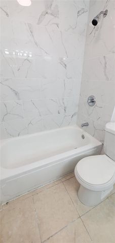 2245 LYME BAY DR UNIT 1103, Orlando, FL 32839