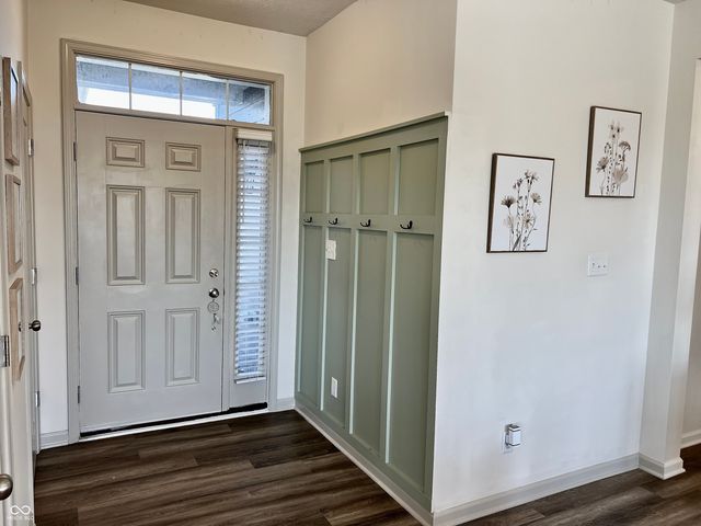 1479 Classic Avenue, Greenwood, IN 46143
