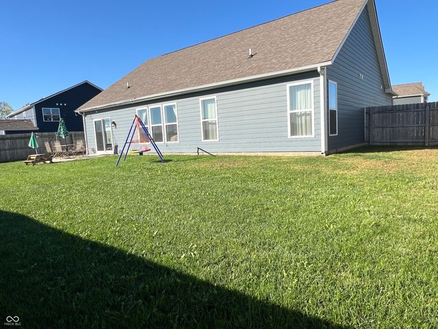 1479 Classic Avenue, Greenwood, IN 46143
