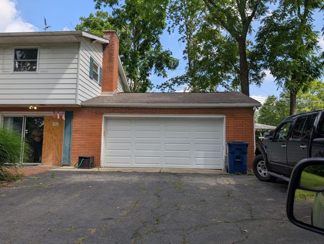 129 Shalimar Drive, Newark, OH 43055