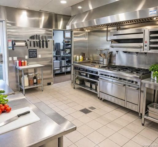 3200 Schley Avenue, Bronx, NY 10465